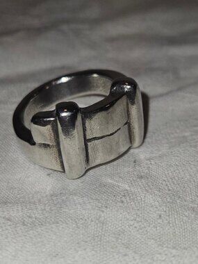 NUMERO 3 BY CICLON Heavy Silver Equestrian Buckle Ring Size 11 13.9g